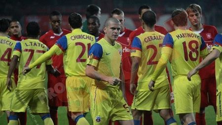 Dezvăluiri incredibile din vestiarul Stelei!** Becali:  "Ilie Stan n-are voie la ședințele jucătorilor! În curând o să-mi zică și mie la fel!" Jucătorii care au pornit REVOLUȚIA