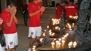 "Câinii" s-au rugat** la Moaștele Sfintei Cuvioase Parascheva