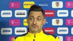 Întrebarea pentru Ianis Hagi la care a reacționat rapid Mirel Rădoi. „Ai pus presiune pe mine”. Cum l-a descris selecționerul pe „băiatul de aur”, Erling Haaland | VIDEO & FOTO