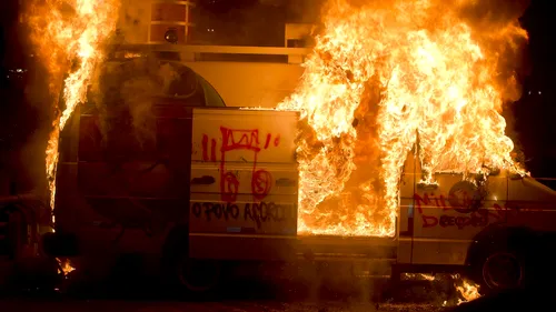 Cupa protestelor! Brazilia se confruntă cu cele mai mari mișcări de stradă din ultimii 20 de ani