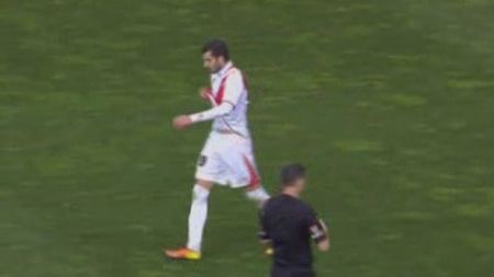 Momentul slab al BarÃ§ei i-a mișcat pe rivalii din campionat:** "Au făcut tot posibilul să nu joace pe Camp Nou!" VIDEO: Cum s-au dat loviți vecinii "galacticilor"