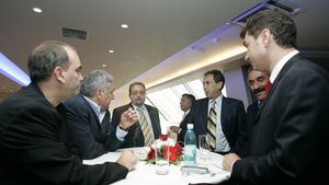 'Amenințarea fantomei'? Giovani pregătește un "puci" la Dinamo.** Bonetti pare de neatins, însă agentul a gândit un plan DIABOLIC pentru a reveni în forță la club