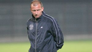 "Dorinel a semnat cu Steaua fără să judece! E și vina lui!"