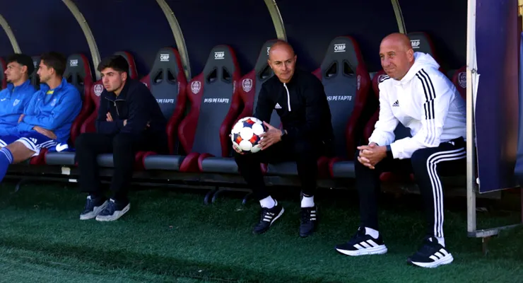 Conducerea CSM Olimpia Satu Mare se pune în spatele lui Robert Ilyeș. Gabriel Magdaș: ”Să-și asume vorbele, l-am simțit încrezător.” Antrenorul convinge după primele zile