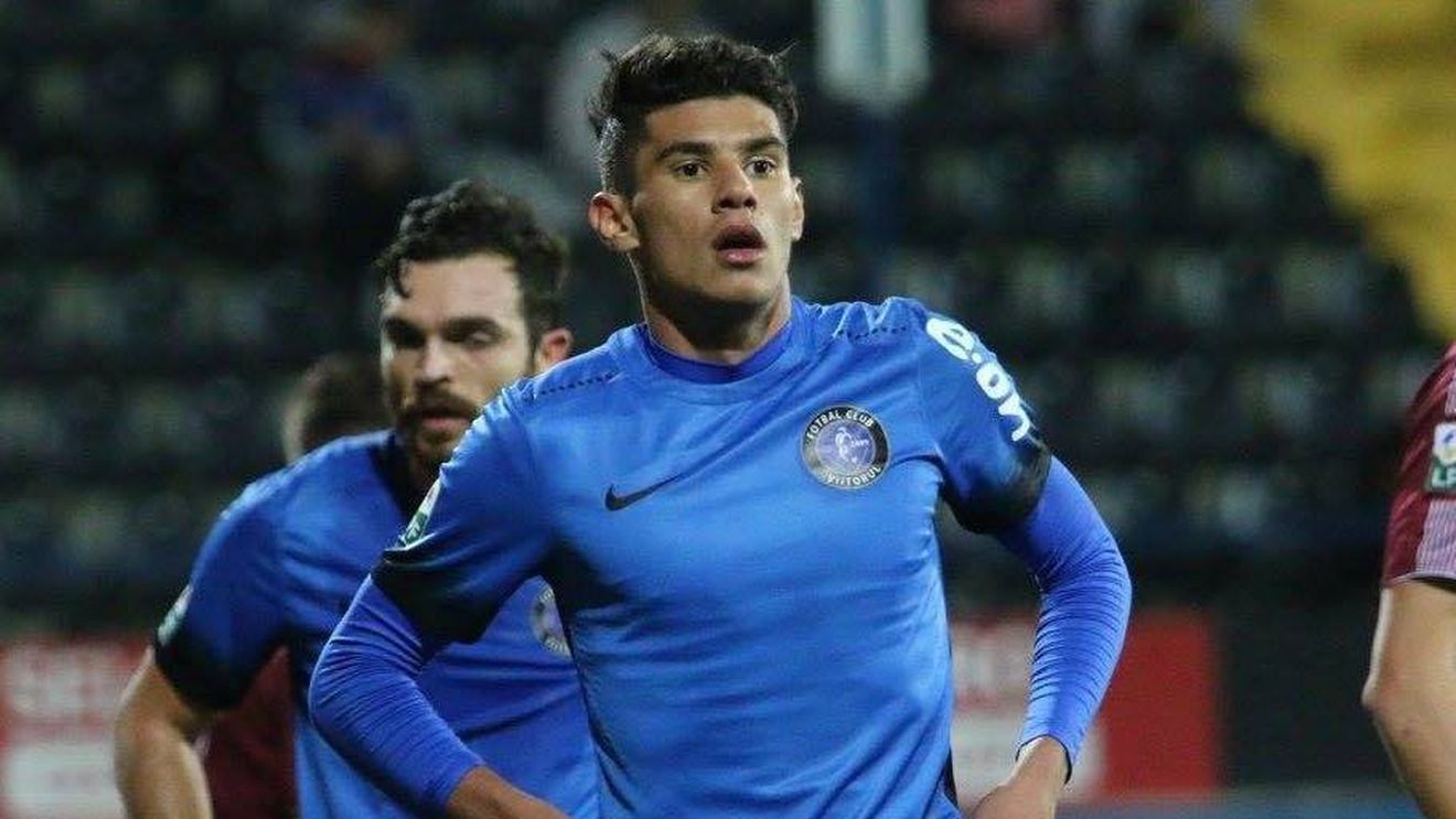 Benfica are concurență pentru semnătura lui Florinel Coman: "Hagi își formează jucătorii într-un anumit fel". Finalista Europa League monitorizează "perla" lui Hagi