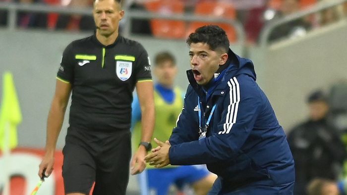 Blasfemia lui Giovanni Costantino la reacția de la finalul meciului FCSB - FC U Craiova 2-1: „Nu sunt Iisus Hristos!”. Ce nu poate face antrenorul
