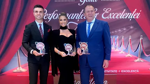 Anamaria Prodan, premiată alături de Adrian Mutu, Florin Bratu și Helmut Duckadam! Ce trofee au luat cei patru | VIDEO+FOTO