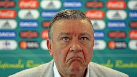 Mircea Sandu, laudativ la adresa naționalei, dar nu și a lui Burleanu: "E o nesimțire ce a făcut. Dacă ai bun-simț, așa procedezi". Ce spune fostul președinte al FRF despre meciul cu Irlanda de Nord