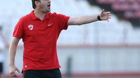 Prima victimă a lui Ciobi după dezastrul cu Vorskla!** El e jucătorul sărit din schemă pentru meciul cu Oțelul