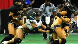 FOTO - Sportivi surprinși în ipostaze jenante: le-a cedat echipamentul