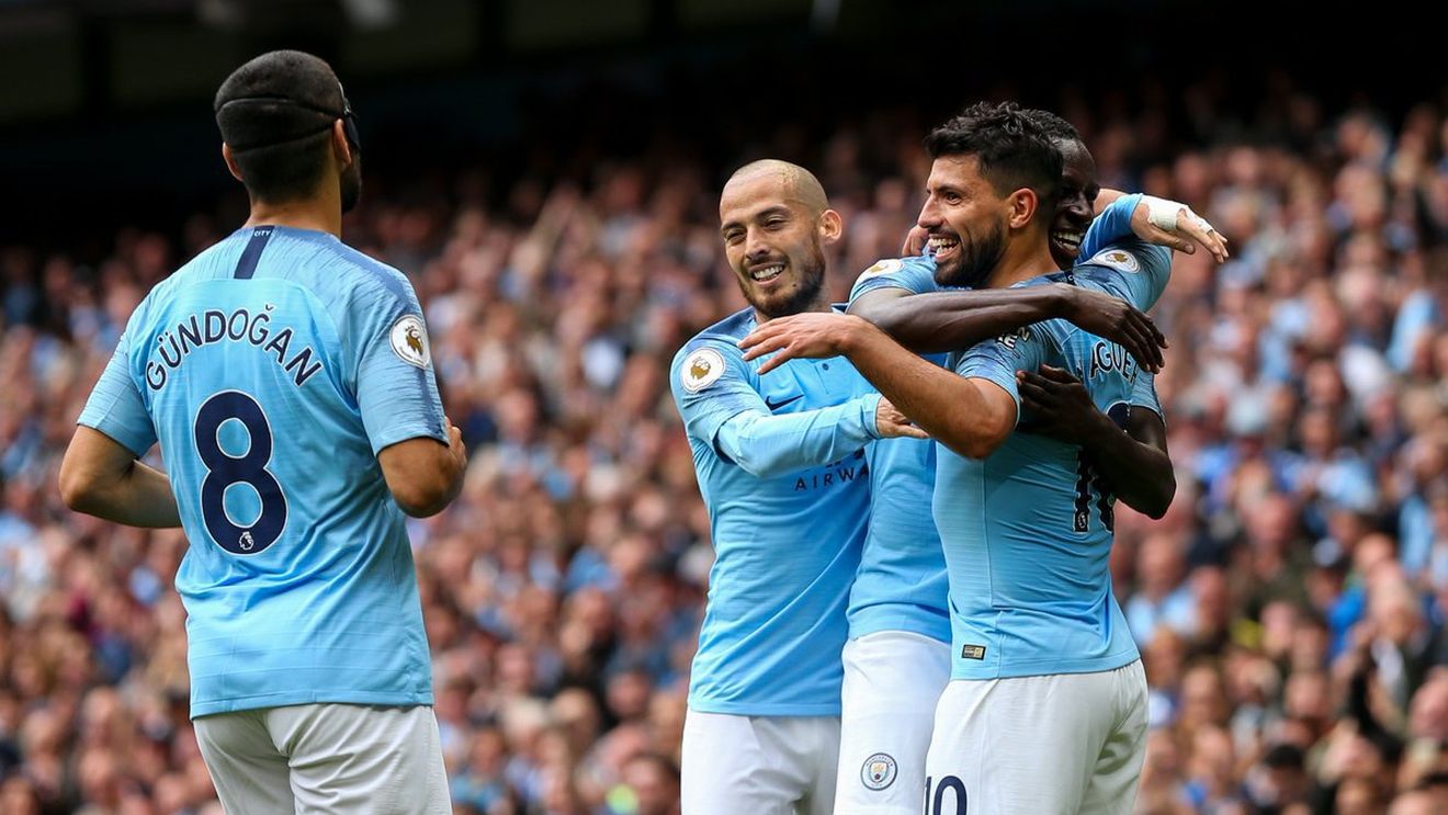 Mașinăria lui Guardiola produce fotbal la superlativ. City a "dezmembrat-o" pe Huddersfield, cu un hat-trick al lui Aguero. VIDEO | Unic în istoria "cetățenilor": cum a devenit Ederson primul portar care pasează decisiv