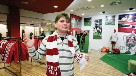 Uhrin: „Bateți cu 2-0!"**