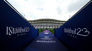 Cine transmite la TV finala Ligii Campionilor dintre Inter și Manchester City