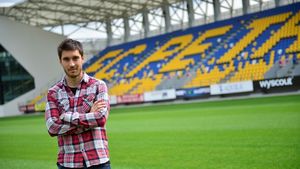 Interviu cu elevul lui Contra care a fost coleg cu Bojan și Busquets: "România este foarte bine văzută în Spania!"