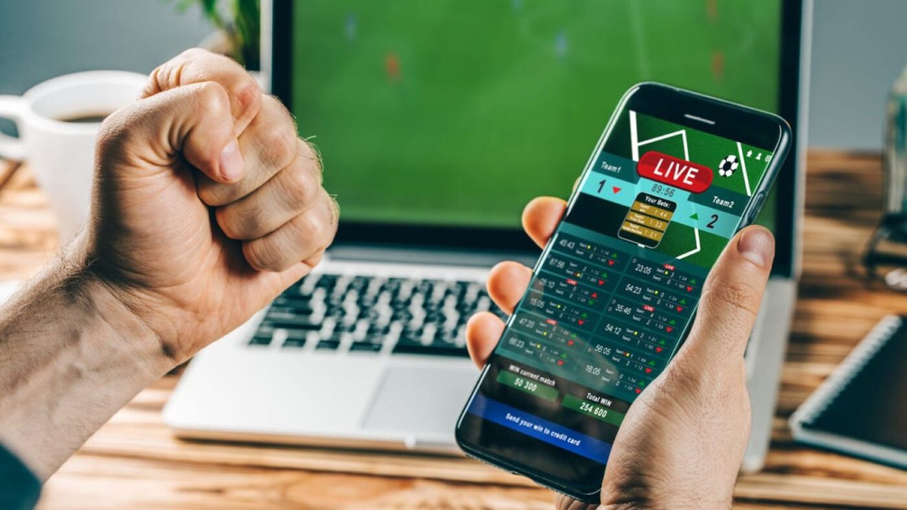 Pariuri online vs. offline, aspecte importante și caracteristici. ADVERTORIAL