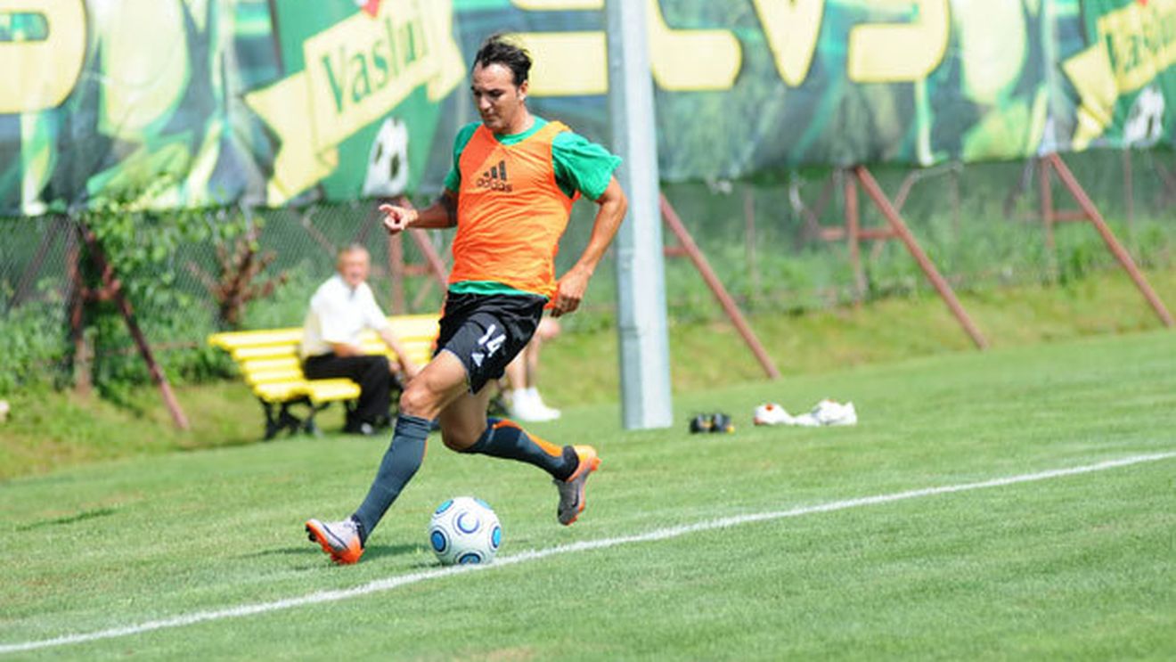 FC Vaslui a renunțat la Rivas și Campano