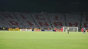 Suporterii lui Dinamo, **deciși să pună capăt haosului de la club!