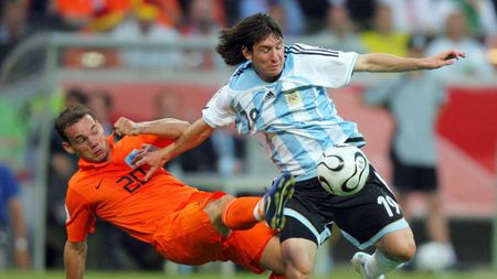 Wesley Sneijder**: "Sunt dezgustat că nu am fost nominalizat pentru Balonul de Aur!" Italia e la fel de revoltată!