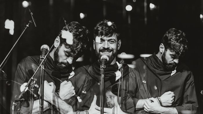 Noul crainic al lui Dinamo București, poveste de viață controversată! Ar fi vândut droguri cu fiul unui fost șef de poliție, înainte să ajungă semifinalist la Vocea României
