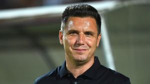 EXCLUSIV | Narcis Răducan a plecat în vacanță cu familia, după ce a demisionat de la FCSB. Ce le-a transmis apropiaților despre Gigi Becali!