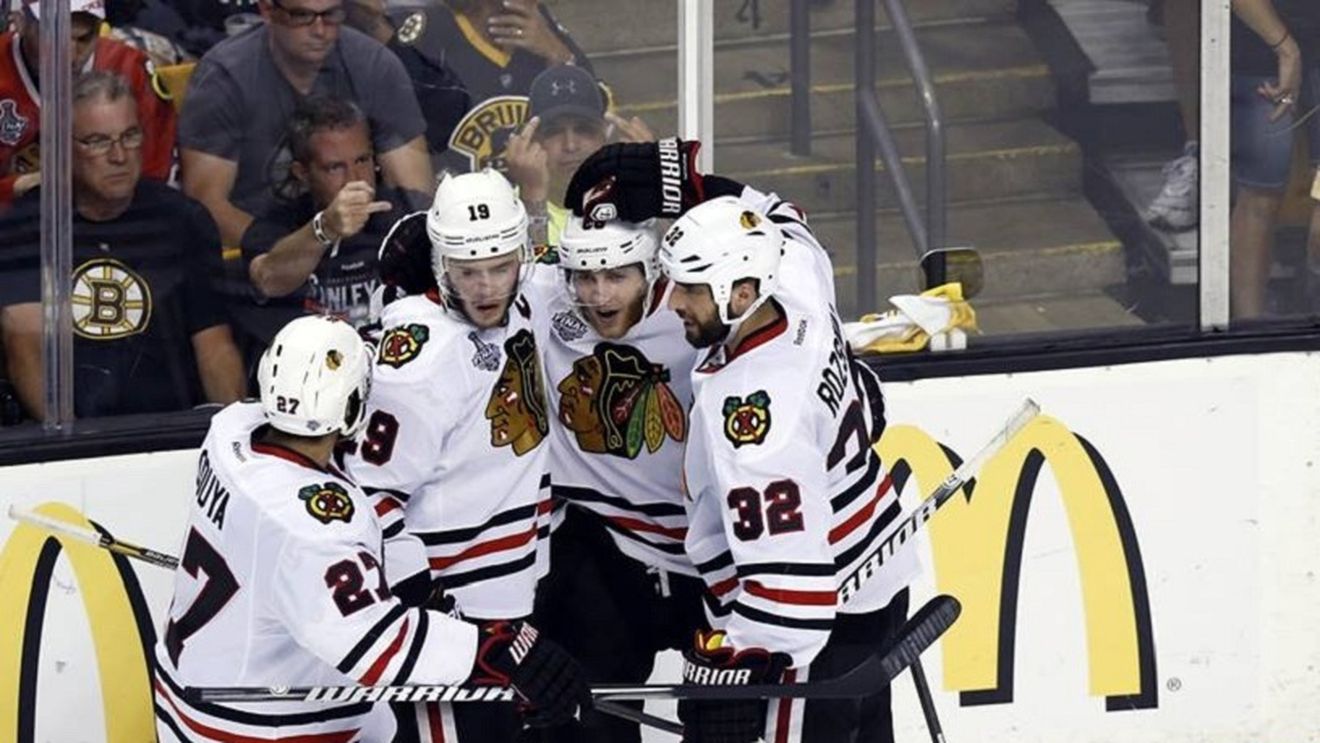 17 secunde epice pentru un trofeu uriaș! Chicago Blackhawks a câștigat Cupa Stanley
