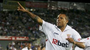 VIDEO** Adriano, la BarÃ§a pentru 9,5 milioane â‚¬! Brazilianul a plecat în lacrimi de la Sevilla
