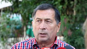 ORIPILAT de ce a găsit la CCA!** Crăciunescu: "Erori sunt din cauza nepotismului și a slabei pregătiri!" Ce arbitru a admis că locul său din ierarhie e nemeritat