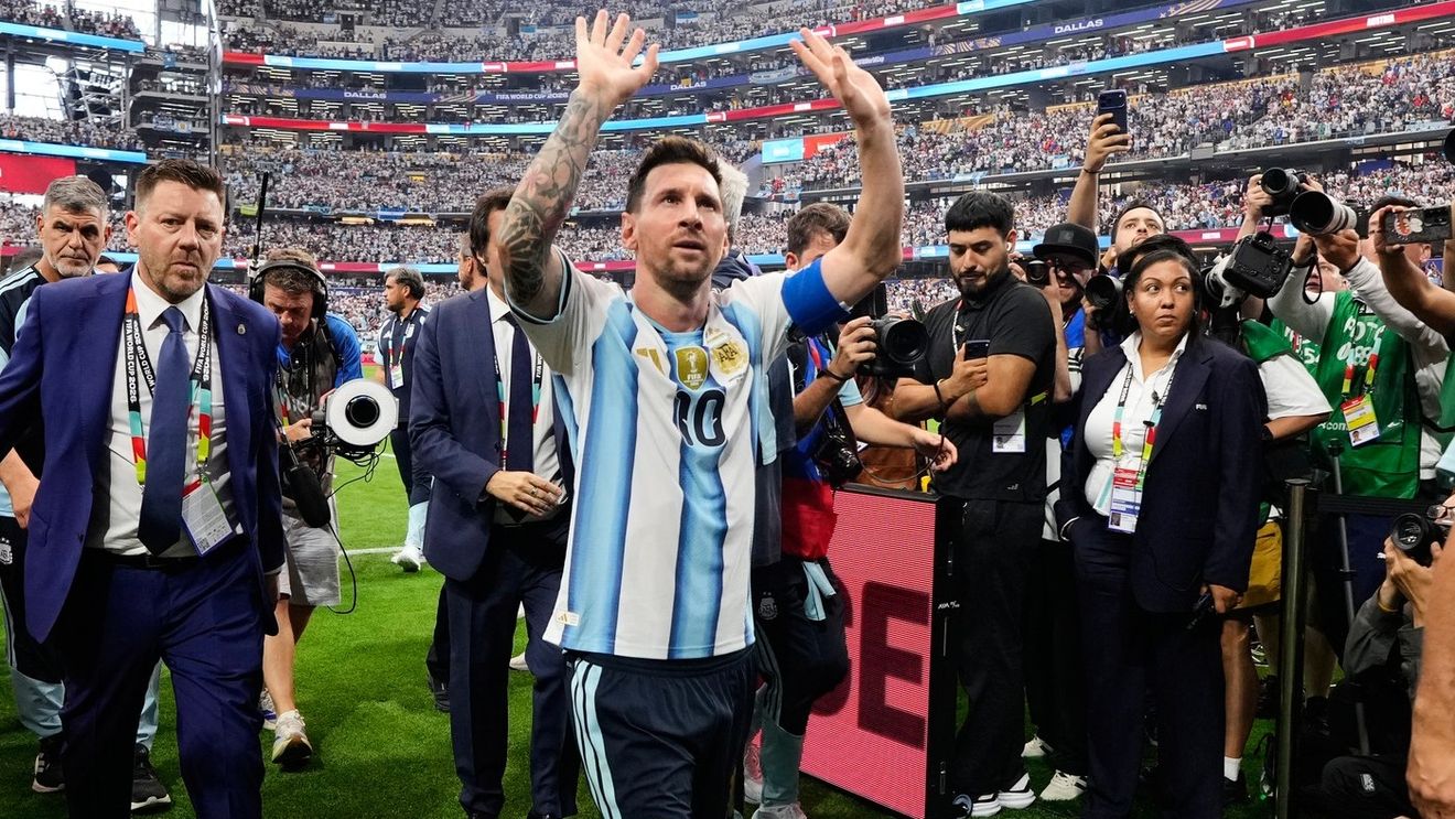 La cât au crescut șansele lui Leo Messi să câștige Balonul de Aur după cele 5 goluri de la Cupa Mondială 2026!