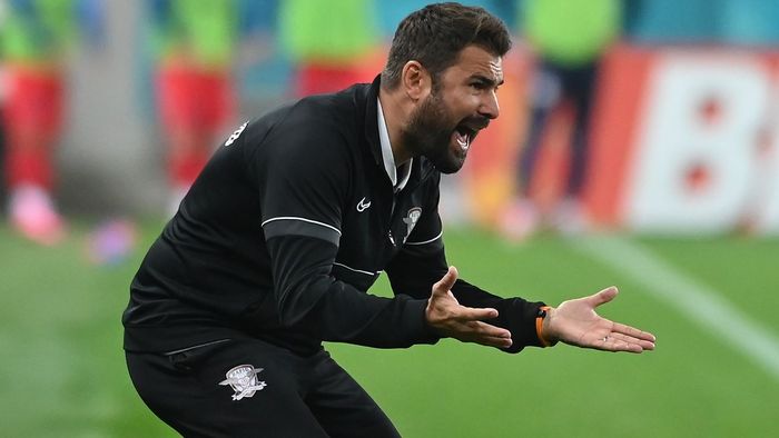 S-a gândit Adrian Mutu la demisie în sezonul 2022 - 2023? Antrenorul a răspuns sincer după FCSB - Rapid 1-5: „Am fost contestat”. O întrebare l-a deranjat la flash-interviu: „Vorbim despre asta? Mi se pare...”
