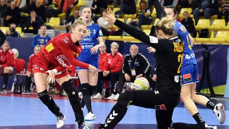 Ne-au furat calificarea, la EHF Euro 2022! România, învinsă de un arbitraj absolut scandalos în duelul cu Muntenegru | EDITORIAL ANDREI PREOTU