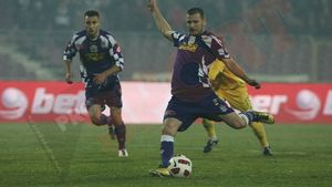 Meci încins în Banat!** "Este penalty, nu cred că este eliminare"