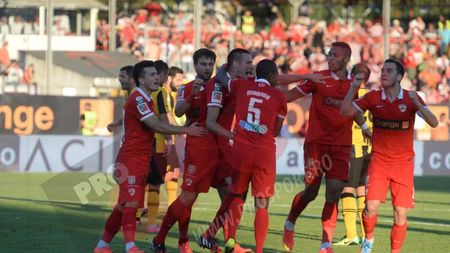 Cristi Bobar: "Dacă vom fi sus în clasament, patronul va face tot posibilul pentru ca echipa să iasă din insolvență". Surpriză pregătită pentru fanii lui Dinamo după eliminarea Stelei din UCL