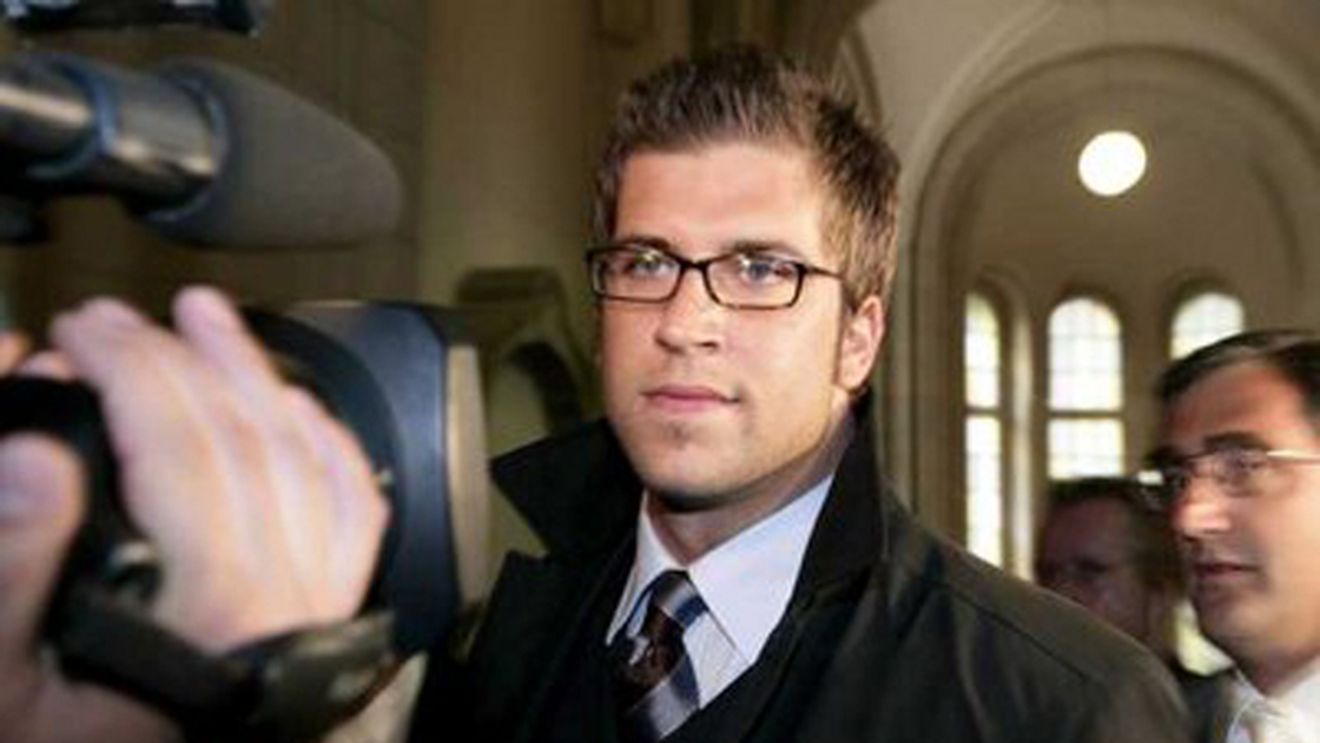 Hoyzer va plăti compensații Federației Germane 15 ani