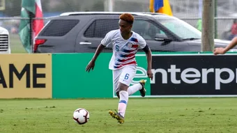 Americanul Aethan Yohannes, așteptat cu nerăbdare de Ionuț Chirilă să debuteze pentru CS Dinamo: ”L-am văzut și mi-a plăcut. E puternic, are știința jocului”