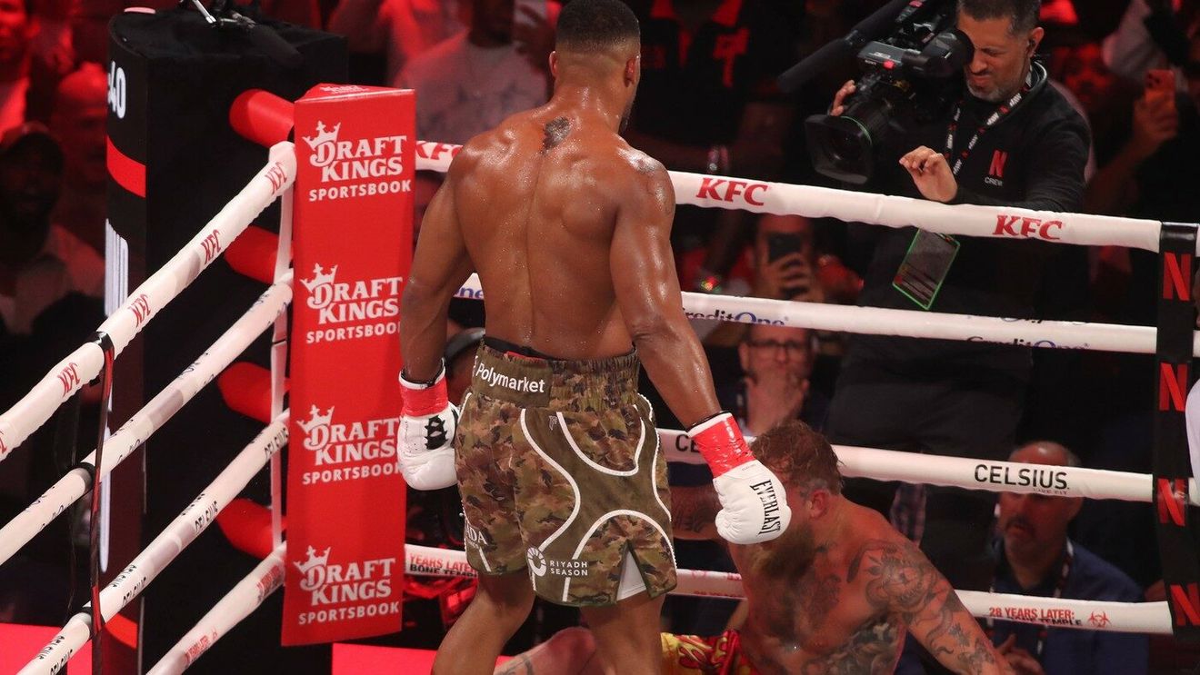 Primul interviu cu sportivul milionar după ce și-a pierdut cei mai buni prieteni într-un accident de mașină din care a scăpat cu viață: „Va veni și clipa mea într-o zi”