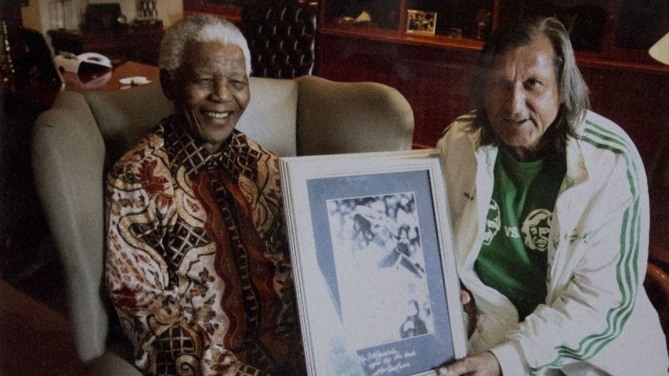 Ilie Năstase, dezvăluiri despre relația cu Nelson Mandela. „Eu râdeam și făceam bancuri, iar lui îi plăcea asta!”