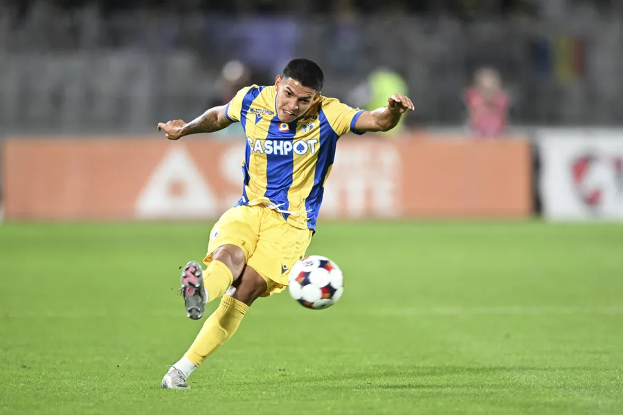 `echipa-etapei-7-in-superliga-interzisa-capitalei-cine-sunt-cei-11-fotbalisti-cu-evolutii-de-colectie-in-ultima-runda