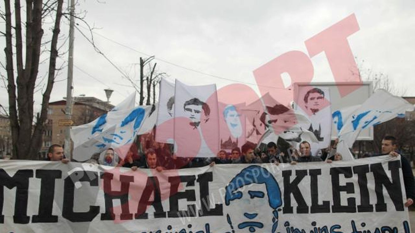 În memoria lui Klein!** FOTO Peste 300 de oameni au participat la comemorarea fostului mare jucător. Fanii timișoreni au câștigat un turneu organizat cu această ocazie