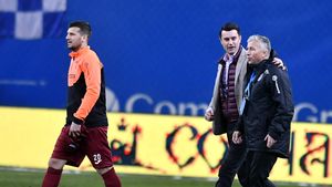 Milionarul din fotbalul românesc care are castel şi 1400 de angajați a făcut un nou gest de suflet pentru oamenii care l-au ajutat să devină celebru