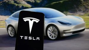 Tesla trebuie să cheme la revizie, de urgență, peste două milioane de mașini din cauza unor probleme la pilotul automat! Anunț șocant despre bolizii lui Elon Musk: ce modele sunt afectate!