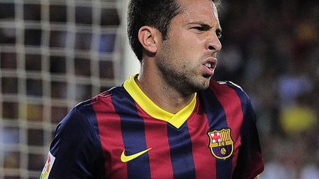 Jordi Alba își încarcă bateriile în Ibiza, unde jucătorul Barcelonei a plecat în vacanță împreună cu iubita lui