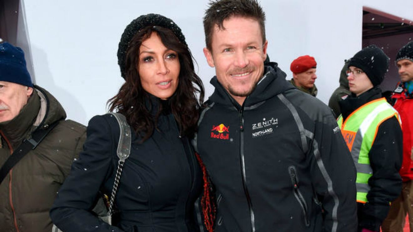 Felix Baumgartner, mesaj spumos pentru Cristina Neagu și Simona Halep: "Femeile din România sunt cele mai talentate și inteligente de pe planetă!" | VIDEO