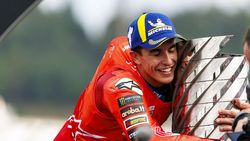 Marc Marquez a scris istorie: a câștigat al 7-lea titlu în Moto GP și al 9-lea în total!