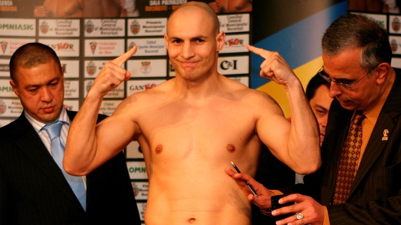 Adrian Diaconu a pierdut** centura WBC!