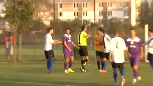 VIDEO | Decizie ciudată în Liga 3 din România. Un jucător a fost eliminat după ce a degajat o minge în afara terenului