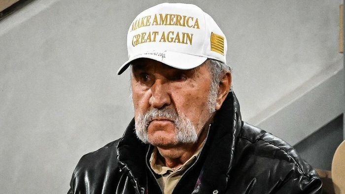 Ion Țiriac vrea să dea o lovitură de maestru și să cumpere o companie rivală, iar Consiliul Concurenței a decis să intervină: „Vom lua o decizie”