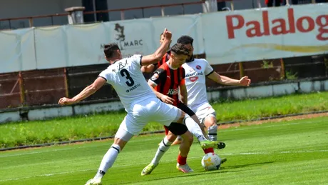 Csikszereda a uitat cum e să câștige! A șasea partidă fără succes pentru ciucani, iar Robert Ilyeș se teme că poate rata locul 1 în play-off