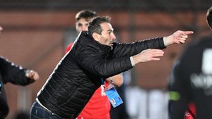 Marius Măldărășanu își menține fotbaliștii concentrați după Sepsi OSK - Hermannstadt 0-2: „Trebuie să rămânem cu picioarele pe pământ”