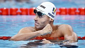 David Popovici e Regele Europei cu o nouă medalie de aur! A zburat în finala de la 100 metri liber, pe care a terminat-o cu un nou record