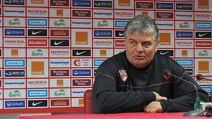 Andone: **"Trebuie să nu primim gol! E departe acum să vorbim de o finală Steaua-Dinamo"